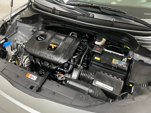 Used 2024 Kia Soul LX w/ Option Group 015 image 16