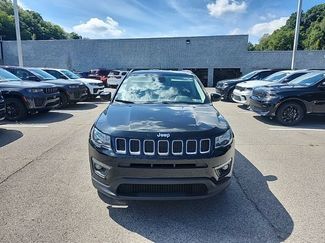 Used 2019 Jeep Compass Latitude w/ Cold Weather Group AWD/4WD video 2