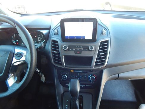 Used 2022 Ford Transit Connect XL image 20