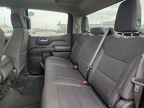 Used 2025 Chevrolet Silverado 1500 Custom w/ Turbomax Blackout Package image 5