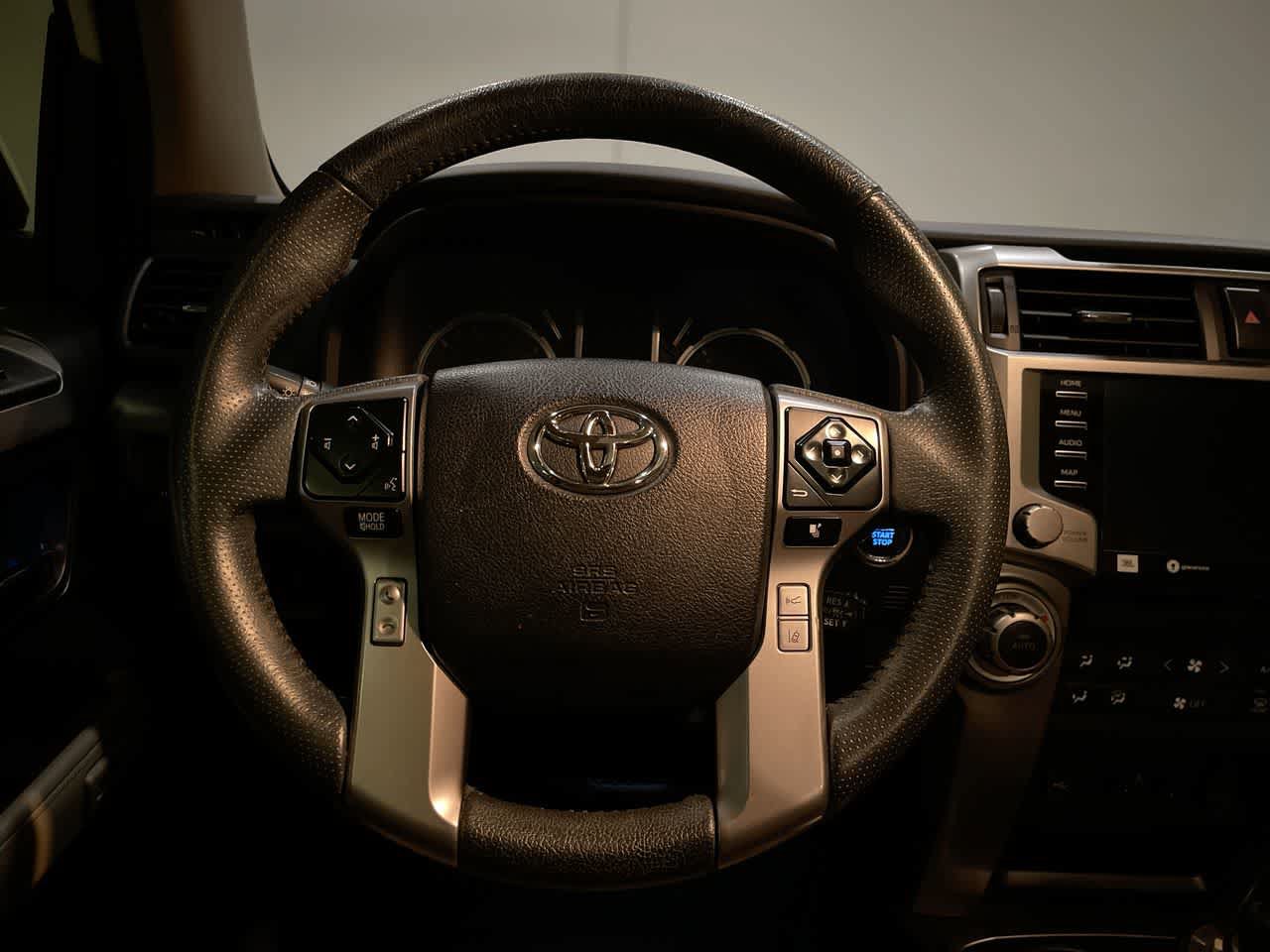 Certified 2022 Toyota 4Runner Limited AWD/4WD image 14