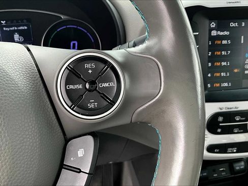 Used 2019 Kia Soul EV image 22