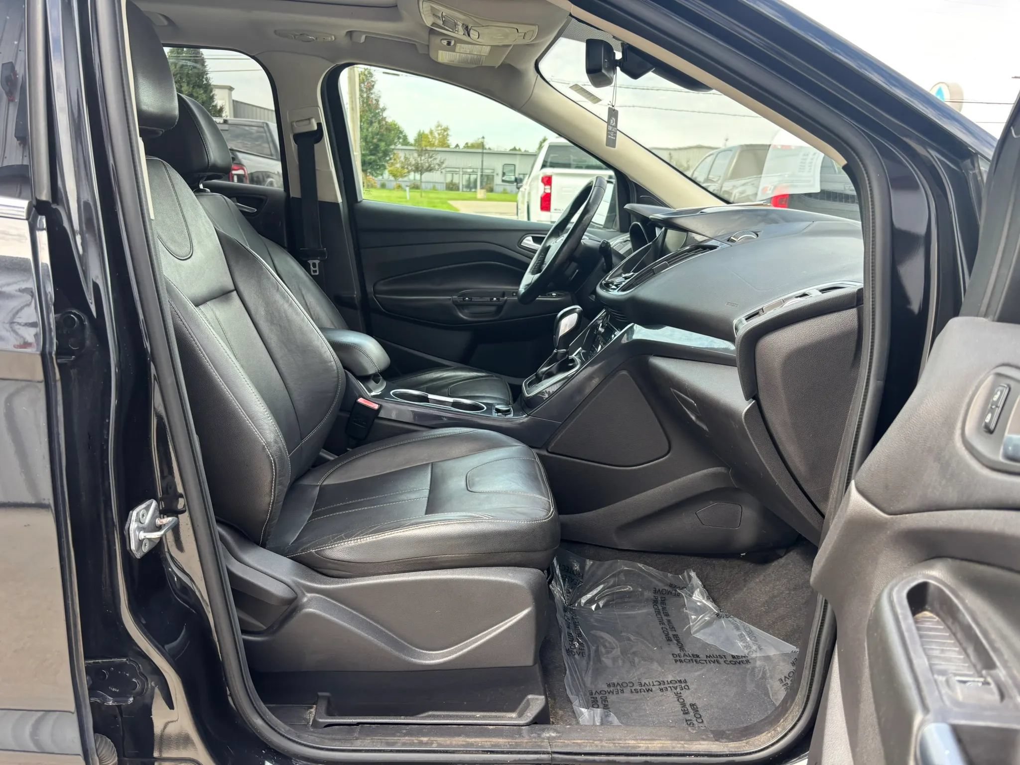 Used 2013 Ford Escape Titanium w/ Parking Technology Pkg FWD image 15