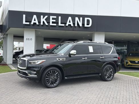 Used 2023 INFINITI QX80 Sensory w/ Cargo Package AWD/4WD image 2