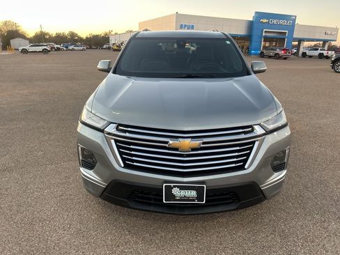 Used 2023 Chevrolet Traverse Premier w/ LPO, Cargo Package image 8