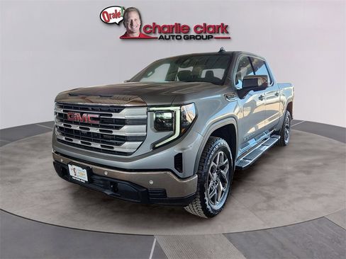 New 2026 GMC Sierra 1500 SLE image 1