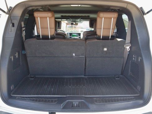 Used 2019 Nissan Armada Platinum w/ Captain's Chairs Package AWD/4WD image 35