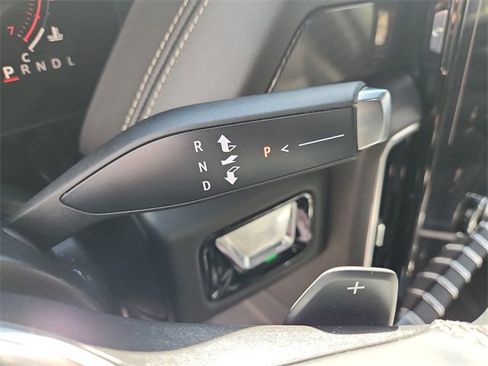 Certified 2025 GMC Yukon Elevation image 29