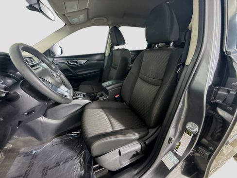 Used 2017 Nissan Rogue S FWD image 21
