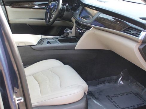 Used 2016 Cadillac CT6 Luxury image 23