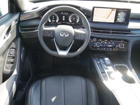 Certified 2025 INFINITI QX60 Luxe image 26