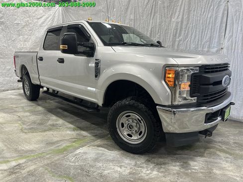 Used 2017 Ford F250 XL w/ Power Equipment Group image 2