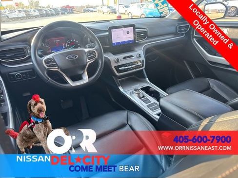 Used 2023 Ford Explorer XLT w/ Equipment Group 202A image 11