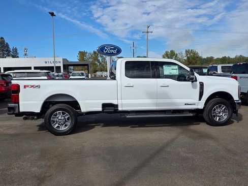 New 2026 Ford F350 Lariat w/ FX4 Off-Road Package image 6