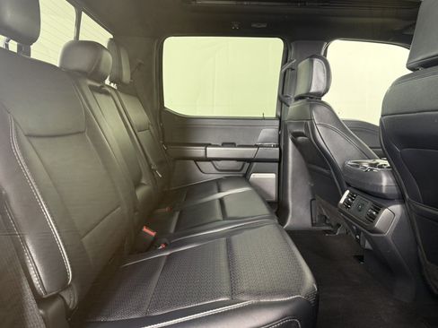 Used 2025 Ford F150 Lariat AWD/4WD image 14
