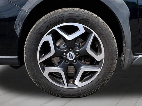 Used 2018 Subaru Crosstrek 2.0i Limited AWD/4WD image 9