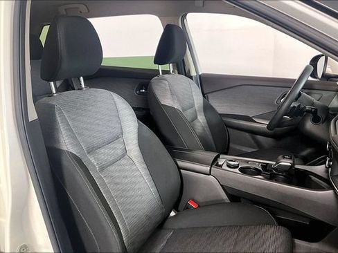 Used 2023 Nissan Rogue SV AWD/4WD image 7