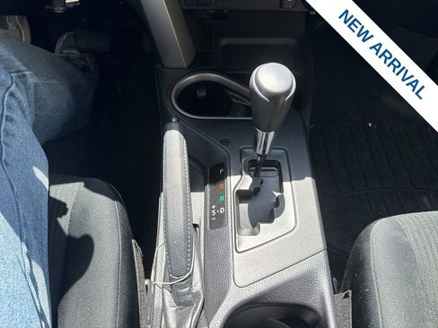 Used 2016 Toyota RAV4 LE AWD/4WD image 26