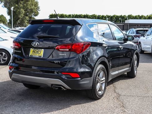 Used 2018 Hyundai Santa Fe Sport image 4