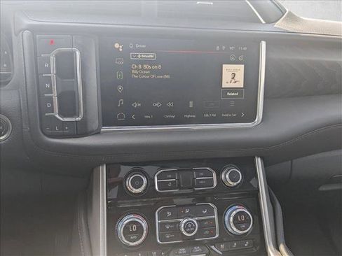 Used 2023 GMC Yukon Denali AWD/4WD image 12