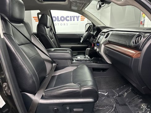 Used 2018 Toyota Tundra Limited w/ Limited Premium Package image 22