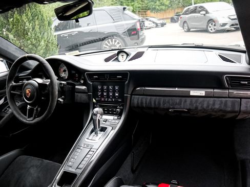 Used 2019 Porsche 911 GT3 RS w/ Weissach Package RWD image 28