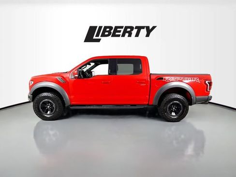 Certified 2018 Ford F150 Raptor w/ Equipment Group 802A Luxury image 4