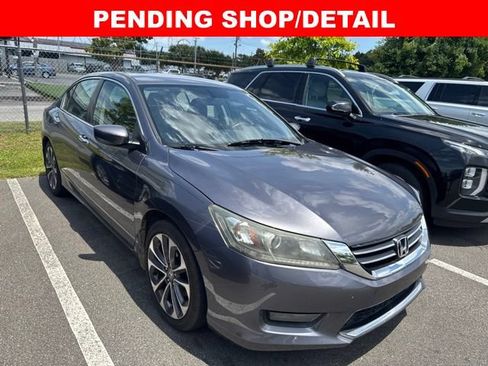 Used 2014 Honda Accord Sport image 2