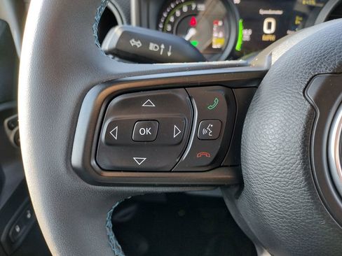 Used 2024 Jeep Wrangler Unlimited Rubicon 4xe w/ Technology Group AWD/4WD image 28