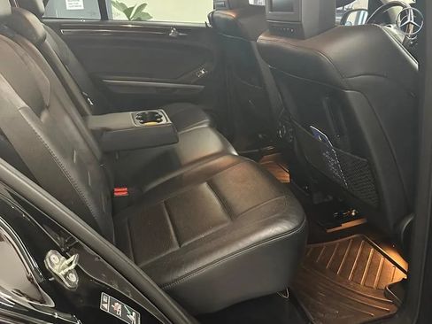Used 2008 Mercedes-Benz ML 63 AMG 4MATIC image 23