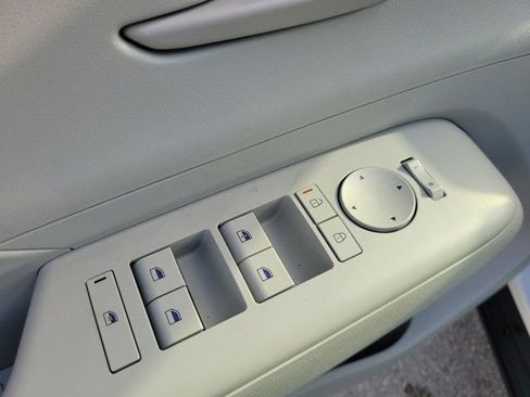Certified 2026 Hyundai Kona SE FWD image 15