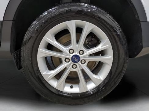 Used 2019 Ford Escape SE AWD/4WD image 24