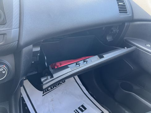 Used 2015 Mitsubishi Outlander Sport ES image 27