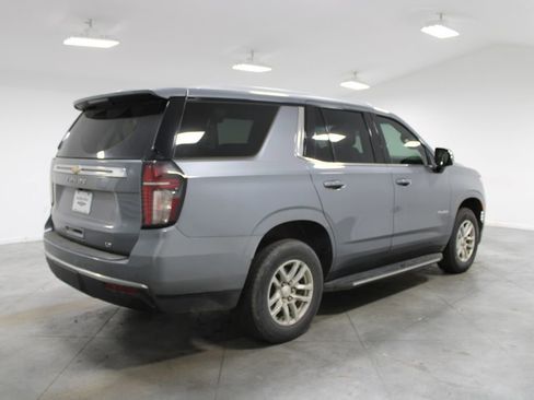 Used 2022 Chevrolet Tahoe LT w/ Luxury Package image 9
