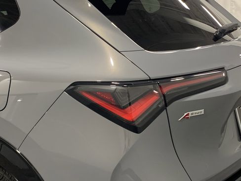 Certified 2025 Acura ADX A-Spec AWD/4WD image 15