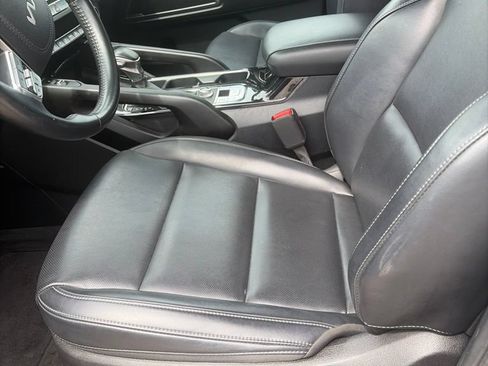 Used 2025 Kia Telluride S FWD image 19