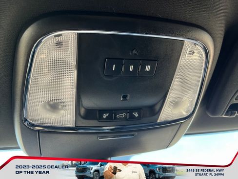 Used 2018 Jeep Grand Cherokee Limited image 30