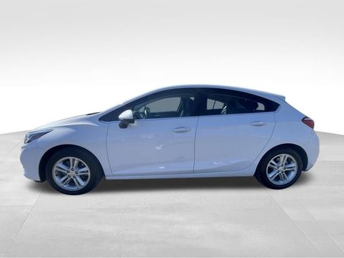 Used 2017 Chevrolet Cruze LT w/ Convenience Package image 14