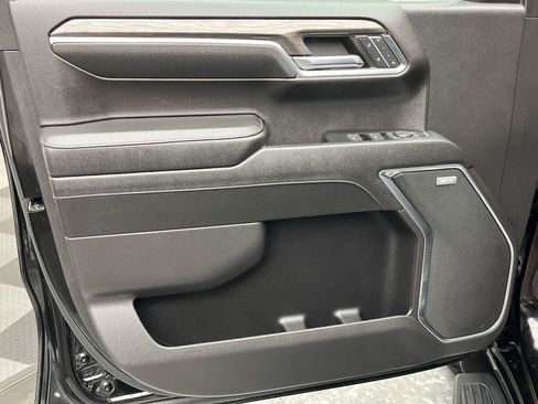 Certified 2024 Chevrolet Silverado 1500 LTZ AWD/4WD image 7
