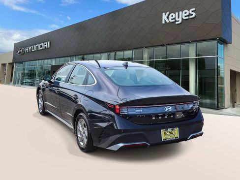 Certified 2025 Hyundai Sonata SE image 7