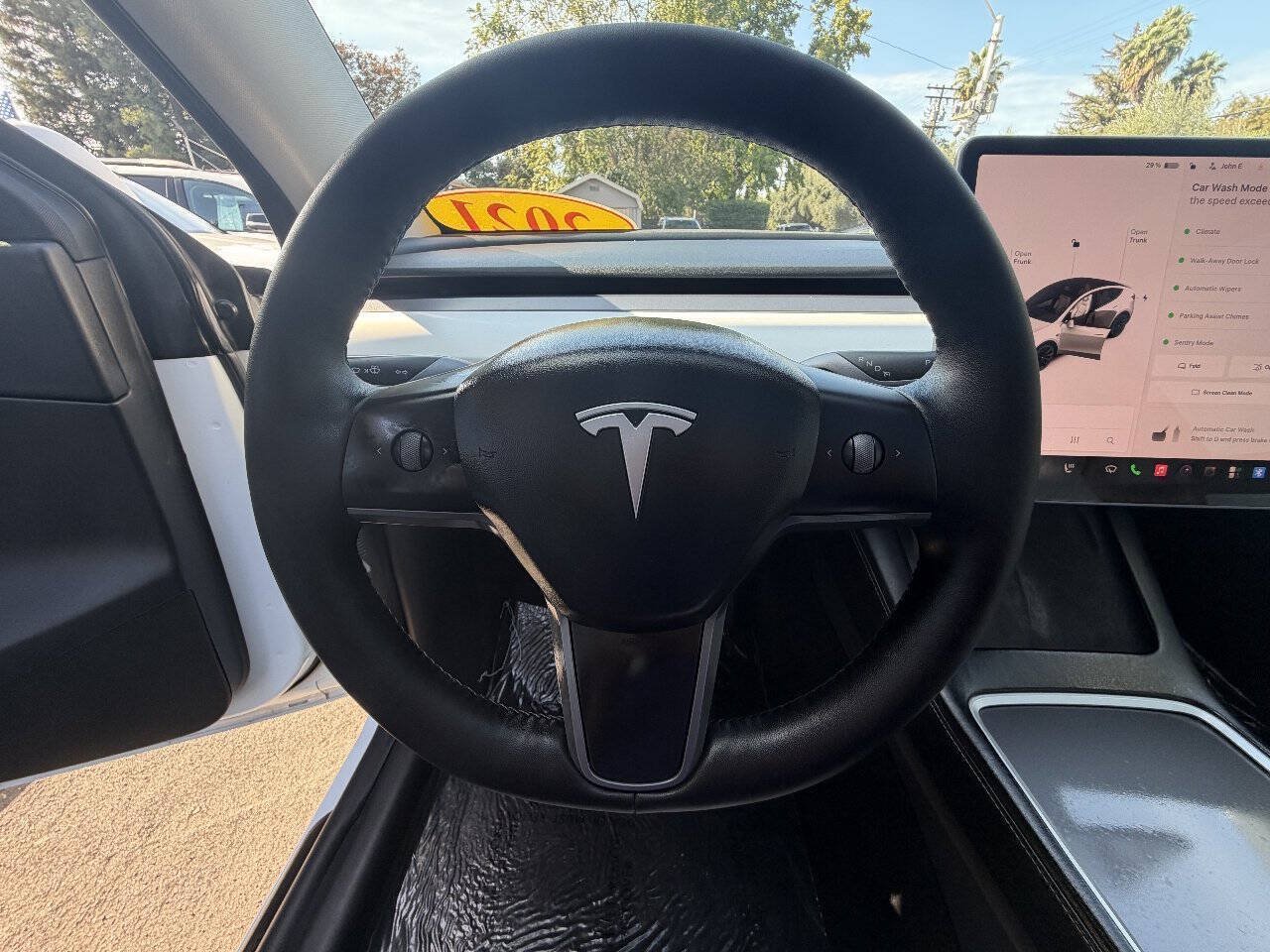 Used 2021 Tesla Model Y Long Range AWD/4WD image 11