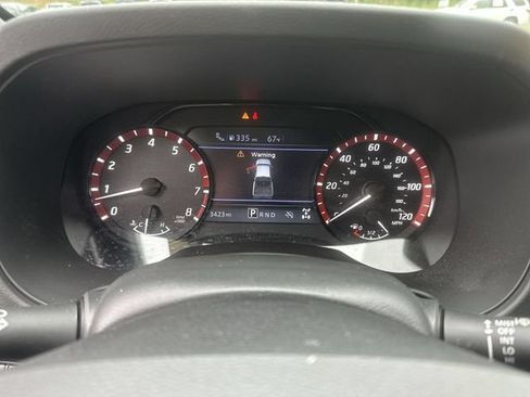Used 2025 Nissan Frontier PRO-4X w/ Interior Protection Package AWD/4WD image 13