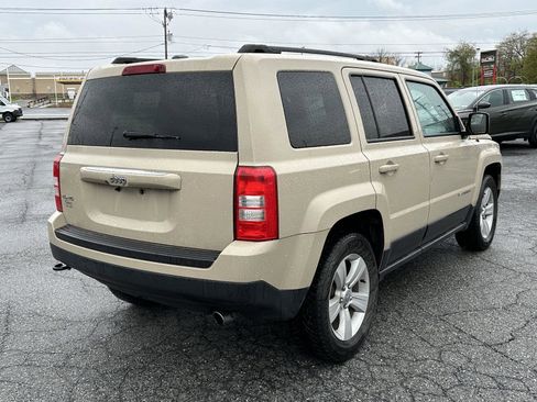 Used 2017 Jeep Patriot Sport w/ Power Value Group image 8