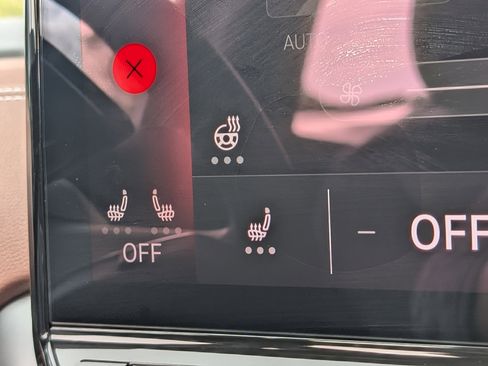 Used 2022 Volkswagen ID.4 Pro S image 34