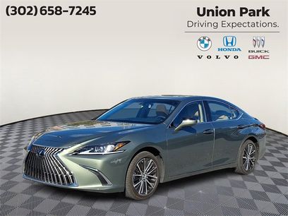 Used 2023 Lexus ES 300h w/ Premium Package