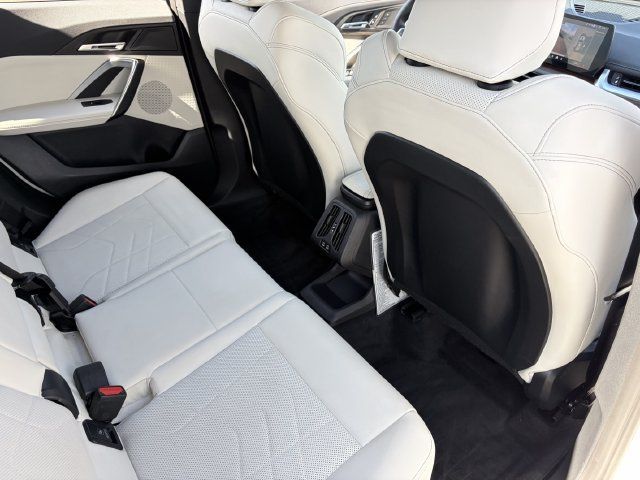 Certified 2026 BMW X1 xDrive28i w/ Technology Package AWD/4WD image 16