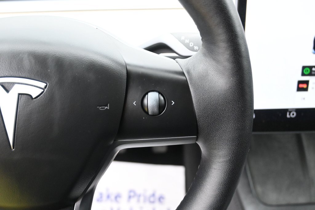 Used 2023 Tesla Model 3 Standard Range RWD image 11