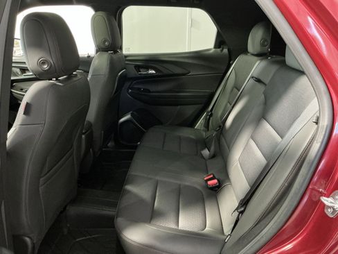Used 2023 Chevrolet TrailBlazer RS w/ Sun and Liftgate Package AWD/4WD image 25
