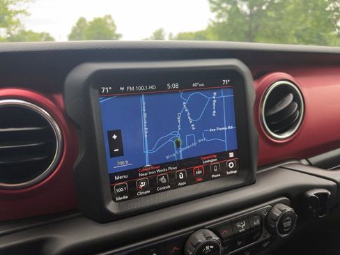 Used 2021 Jeep Wrangler Unlimited Rubicon w/ Dual Top Group AWD/4WD image 19