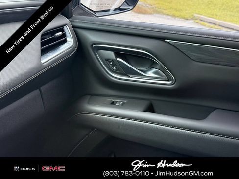 Used 2021 GMC Yukon SLT w/ Rear Media and Nav Package AWD/4WD image 38